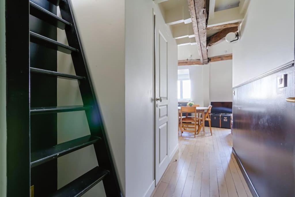 Mykeypers - Fantastic Designed Parisan Loft 2Br/6P- Le Marais Appartement Buitenkant foto